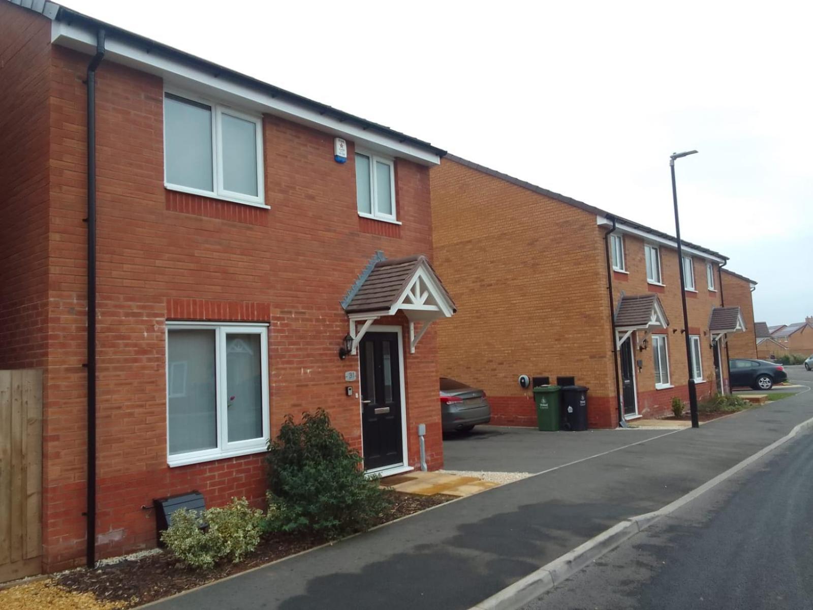 Cosy Stay In Walsall By Ideal Home Bloxwich Zewnętrze zdjęcie